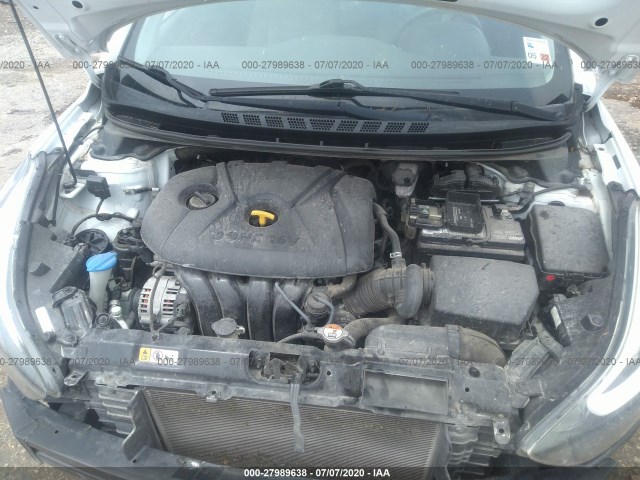 Photo 9 VIN: 5NPDH4AE5GH713338 - HYUNDAI ELANTRA 