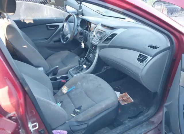 Photo 4 VIN: 5NPDH4AE5GH718104 - HYUNDAI ELANTRA 