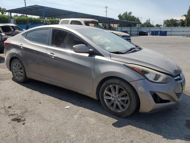 Photo 3 VIN: 5NPDH4AE5GH724226 - HYUNDAI ELANTRA SE 