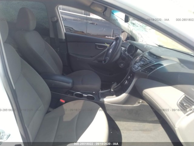 Photo 4 VIN: 5NPDH4AE5GH731922 - HYUNDAI ELANTRA 