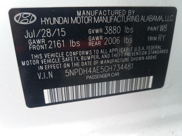 Photo 9 VIN: 5NPDH4AE5GH734481 - HYUNDAI ELANTRA SE 