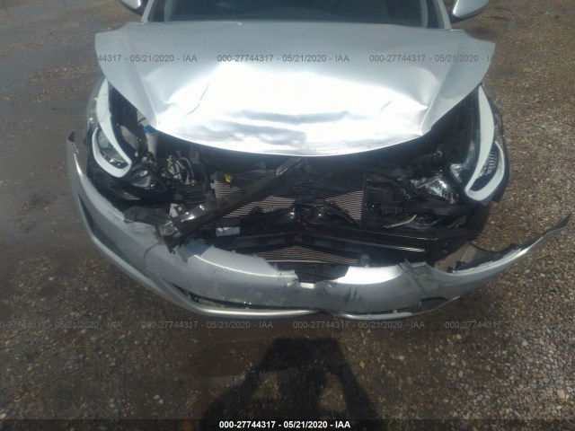 Photo 5 VIN: 5NPDH4AE5GH738871 - HYUNDAI ELANTRA SE 