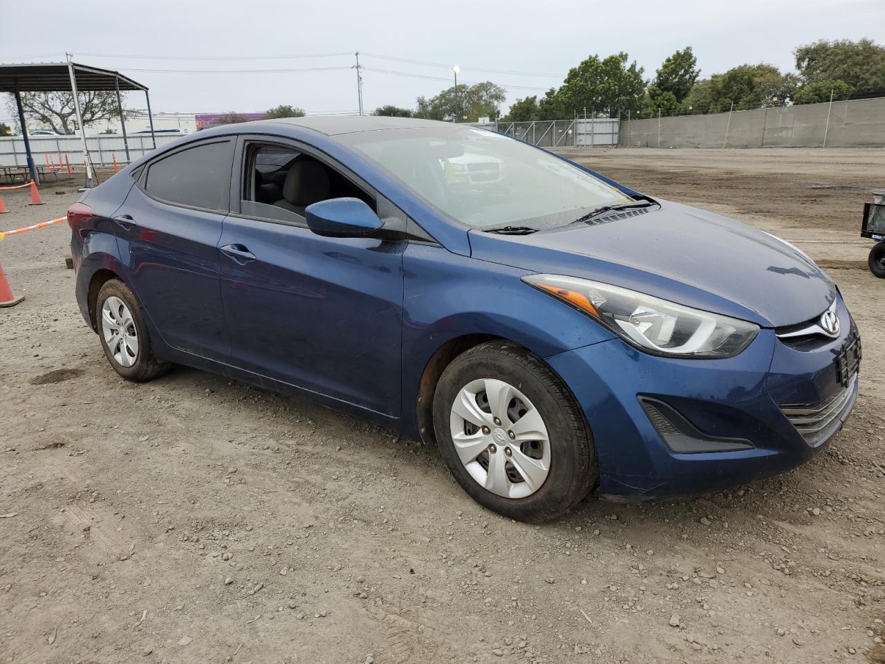 Photo 3 VIN: 5NPDH4AE5GH739387 - HYUNDAI ELANTRA 