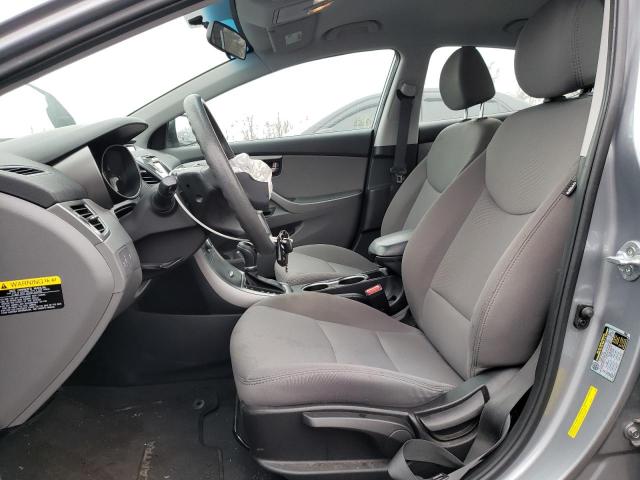 Photo 6 VIN: 5NPDH4AE5GH742127 - HYUNDAI ELANTRA SE 