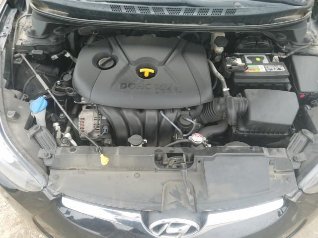 Photo 6 VIN: 5NPDH4AE5GH742404 - HYUNDAI ELANTRA SE 