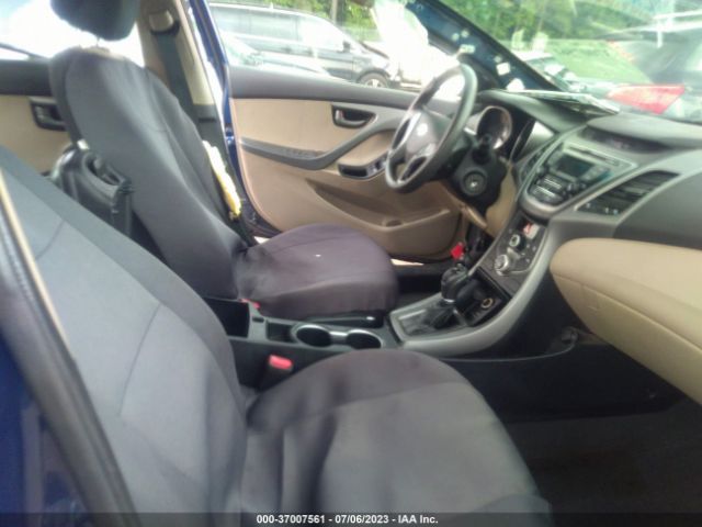 Photo 4 VIN: 5NPDH4AE5GH742936 - HYUNDAI ELANTRA 