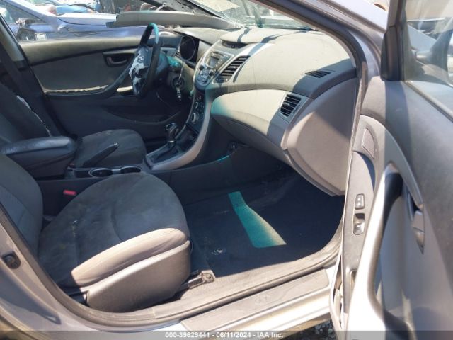 Photo 4 VIN: 5NPDH4AE5GH746663 - HYUNDAI ELANTRA 