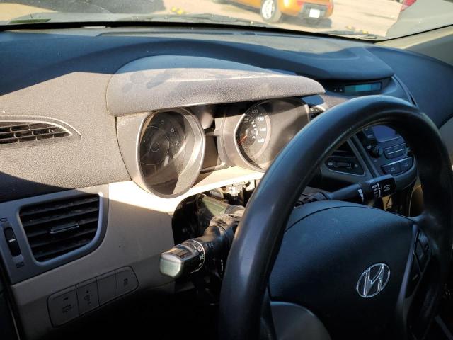 Photo 8 VIN: 5NPDH4AE5GH753077 - HYUNDAI ELANTRA SE 