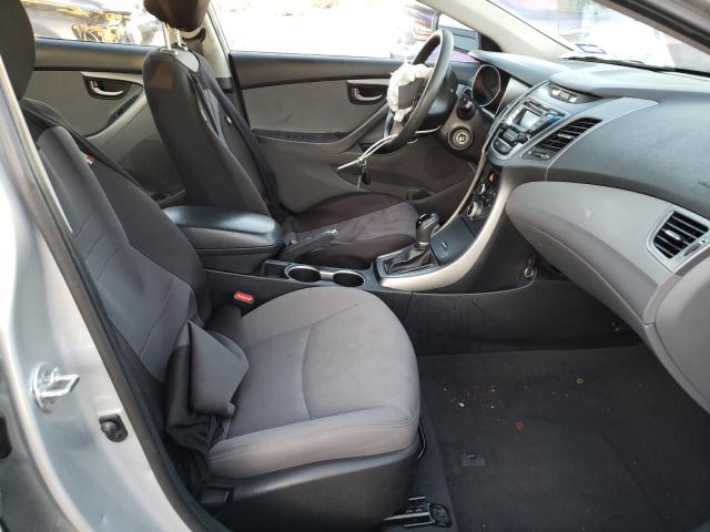 Photo 4 VIN: 5NPDH4AE5GH753242 - HYUNDAI ELANTRA SE 