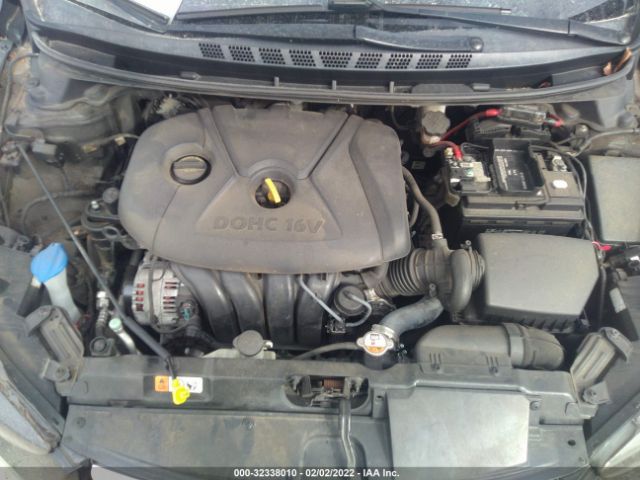 Photo 9 VIN: 5NPDH4AE5GH760725 - HYUNDAI ELANTRA 