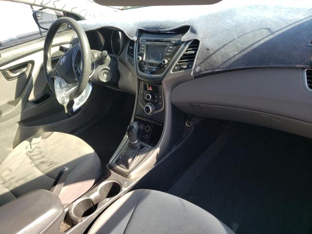 Photo 8 VIN: 5NPDH4AE5GH762233 - HYUNDAI ELANTRA 