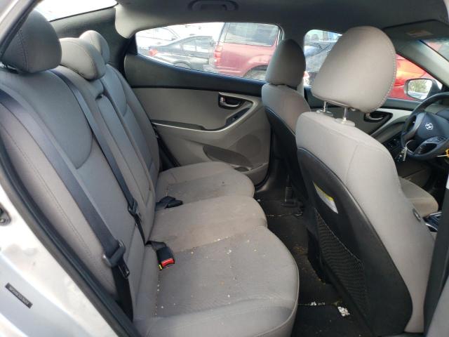 Photo 9 VIN: 5NPDH4AE5GH766914 - HYUNDAI ELANTRA 