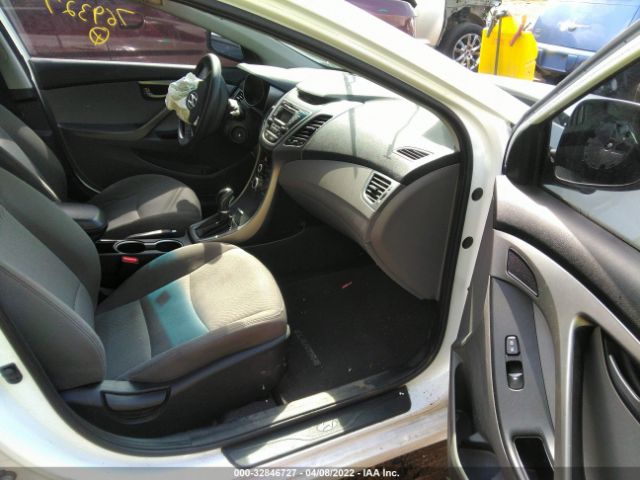 Photo 4 VIN: 5NPDH4AE5GH769327 - HYUNDAI ELANTRA 