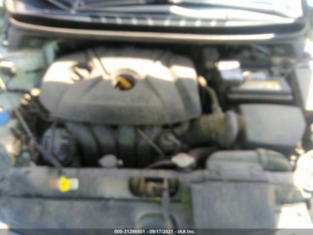 Photo 9 VIN: 5NPDH4AE5GH775001 - HYUNDAI ELANTRA 