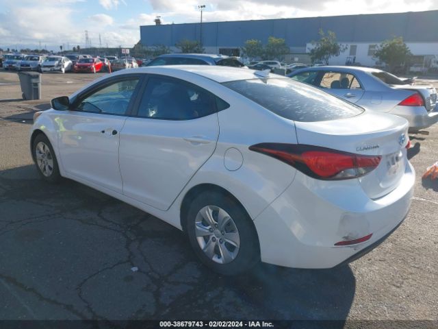 Photo 2 VIN: 5NPDH4AE5GH779047 - HYUNDAI ELANTRA 