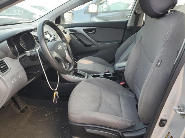 Photo 6 VIN: 5NPDH4AE5GH779470 - HYUNDAI ELANTRA SE 