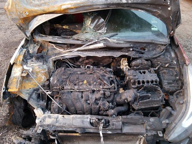 Photo 6 VIN: 5NPDH4AE5GH783387 - HYUNDAI ELANTRA SE 