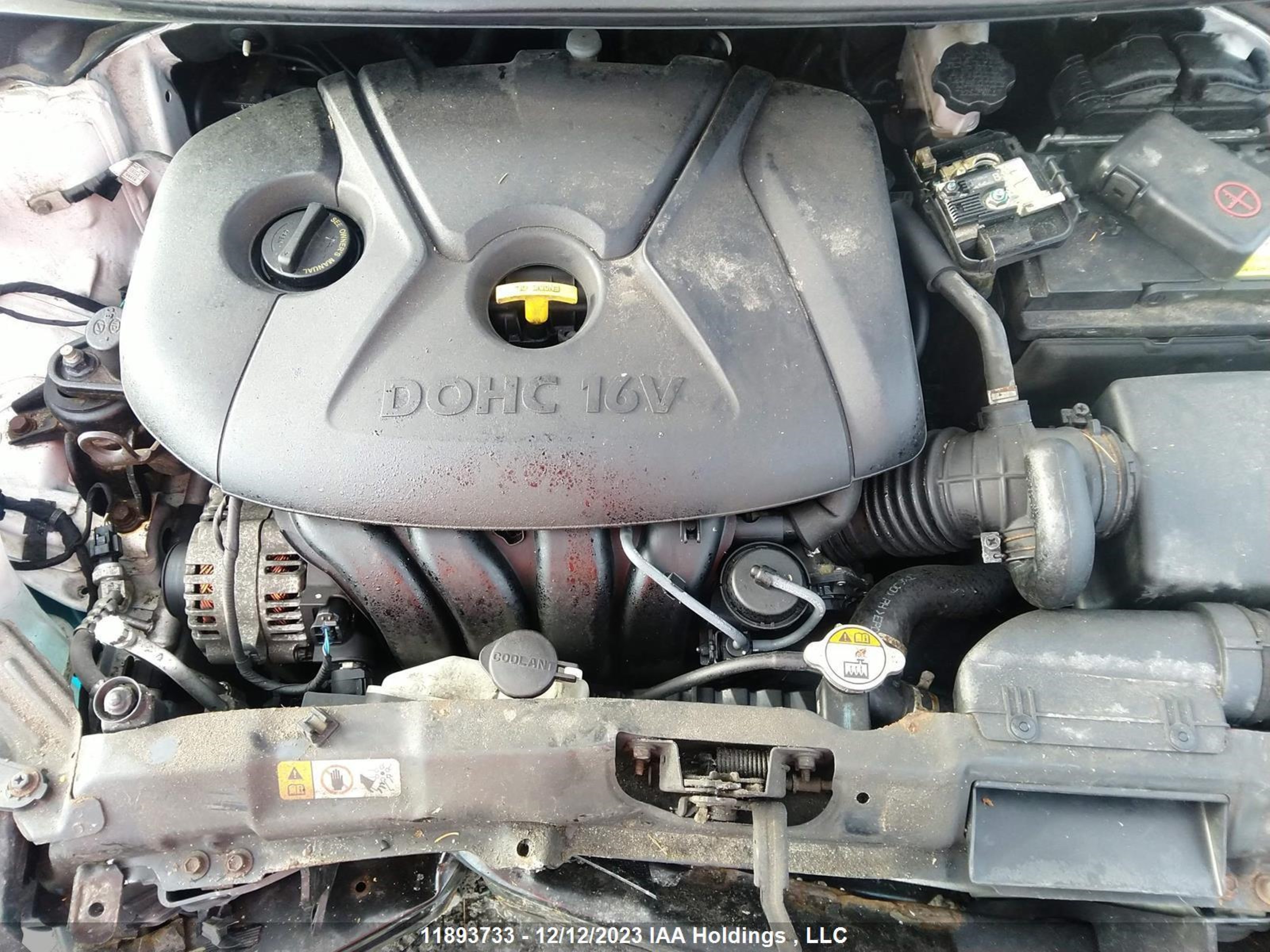 Photo 9 VIN: 5NPDH4AE5GH792042 - HYUNDAI ELANTRA 