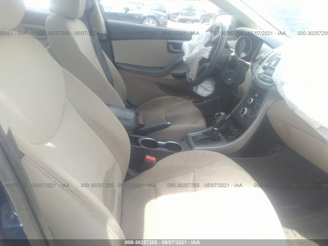 Photo 4 VIN: 5NPDH4AE5GH793871 - HYUNDAI ELANTRA 