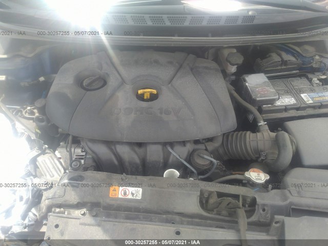 Photo 9 VIN: 5NPDH4AE5GH793871 - HYUNDAI ELANTRA 