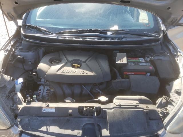 Photo 6 VIN: 5NPDH4AE6BH019086 - HYUNDAI ELANTRA GL 