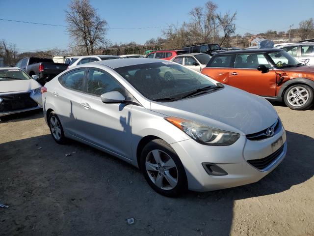 Photo 3 VIN: 5NPDH4AE6BH039452 - HYUNDAI ELANTRA GL 