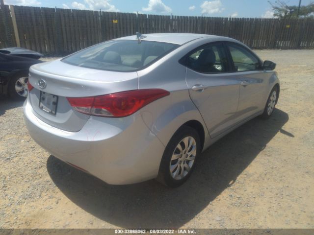 Photo 3 VIN: 5NPDH4AE6BH040066 - HYUNDAI ELANTRA 