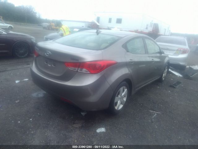 Photo 3 VIN: 5NPDH4AE6BH044229 - HYUNDAI ELANTRA 