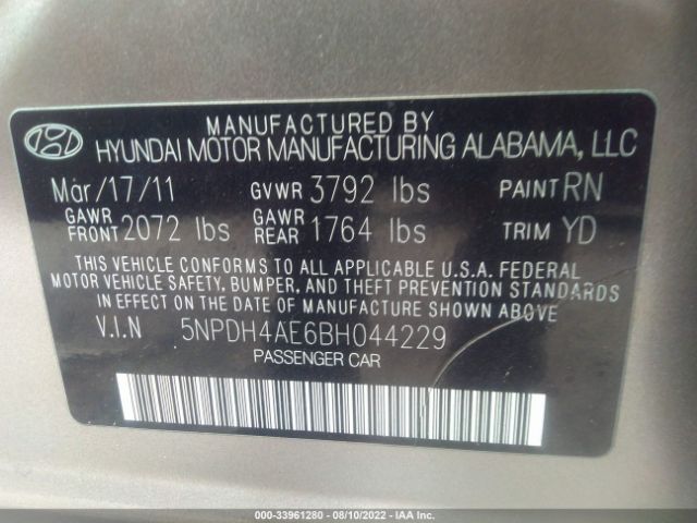 Photo 8 VIN: 5NPDH4AE6BH044229 - HYUNDAI ELANTRA 