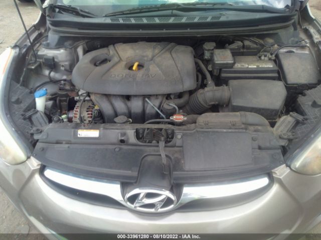 Photo 9 VIN: 5NPDH4AE6BH044229 - HYUNDAI ELANTRA 