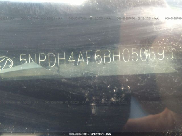 Photo 8 VIN: 5NPDH4AE6BH050693 - HYUNDAI ELANTRA 