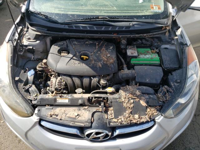 Photo 6 VIN: 5NPDH4AE6BH075593 - HYUNDAI ELANTRA GL 