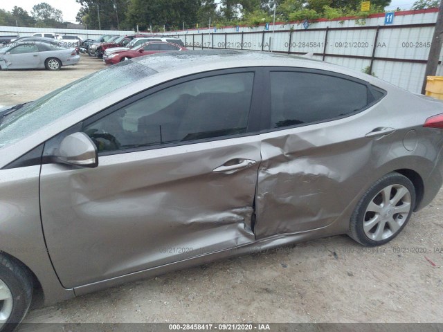 Photo 5 VIN: 5NPDH4AE6BH075822 - HYUNDAI ELANTRA 