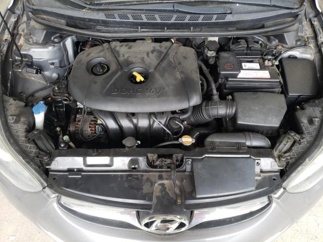 Photo 6 VIN: 5NPDH4AE6CH061775 - HYUNDAI ELANTRA GL 