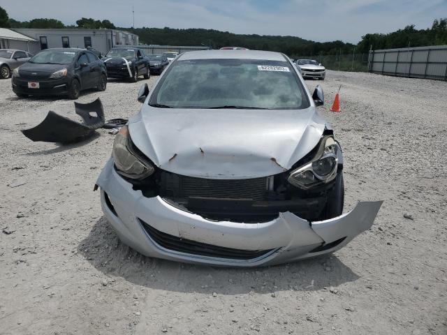 Photo 4 VIN: 5NPDH4AE6CH061940 - HYUNDAI ELANTRA GL 