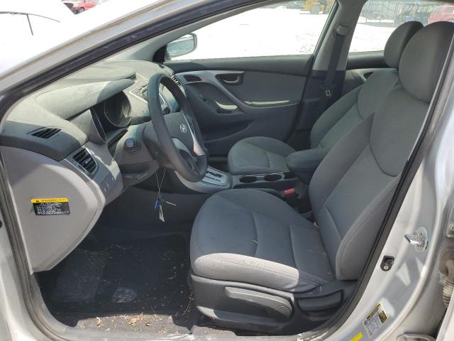 Photo 6 VIN: 5NPDH4AE6CH061940 - HYUNDAI ELANTRA GL 