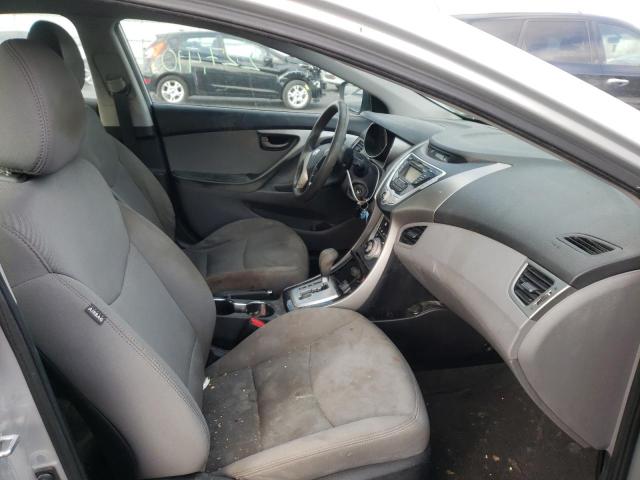 Photo 4 VIN: 5NPDH4AE6CH066636 - HYUNDAI ELANTRA GL 