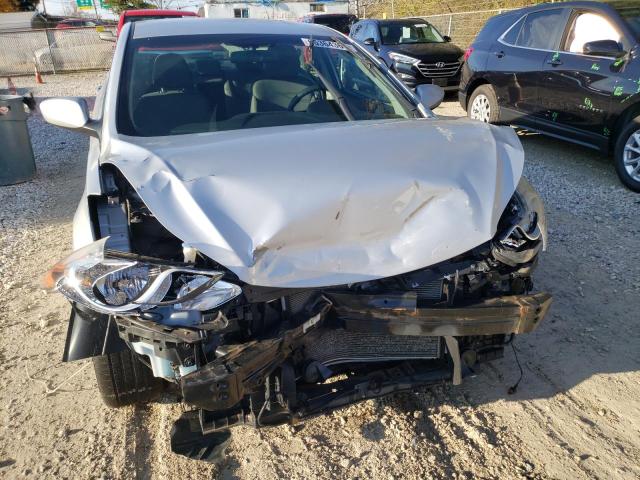 Photo 8 VIN: 5NPDH4AE6CH071657 - HYUNDAI ELANTRA GL 