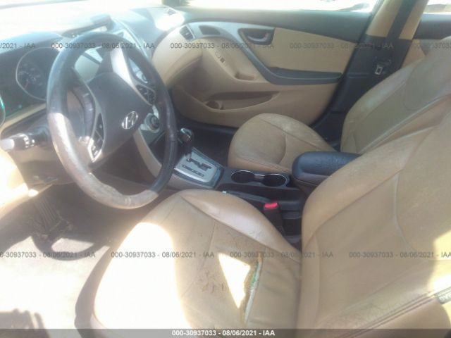 Photo 4 VIN: 5NPDH4AE6CH101224 - HYUNDAI ELANTRA 