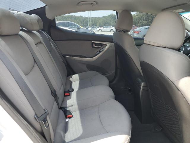 Photo 9 VIN: 5NPDH4AE6CH101627 - HYUNDAI ELANTRA GL 