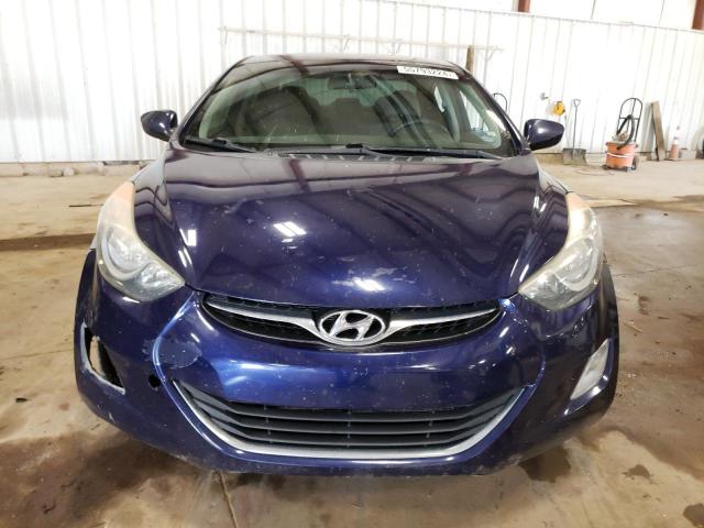 Photo 4 VIN: 5NPDH4AE6CH102082 - HYUNDAI ELANTRA 