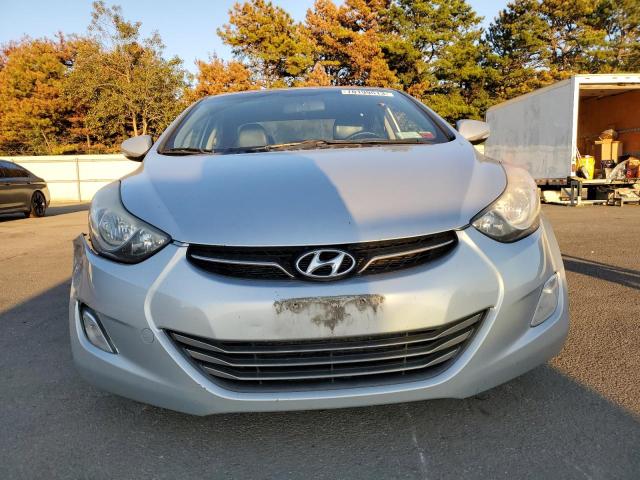 Photo 4 VIN: 5NPDH4AE6CH102583 - HYUNDAI ELANTRA GL 