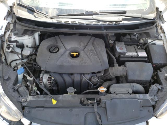 Photo 6 VIN: 5NPDH4AE6CH102809 - HYUNDAI ELANTRA GL 