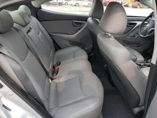 Photo 9 VIN: 5NPDH4AE6CH106228 - HYUNDAI ELANTRA GL 