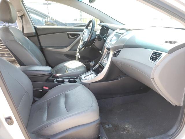 Photo 4 VIN: 5NPDH4AE6CH109579 - HYUNDAI ELANTRA 