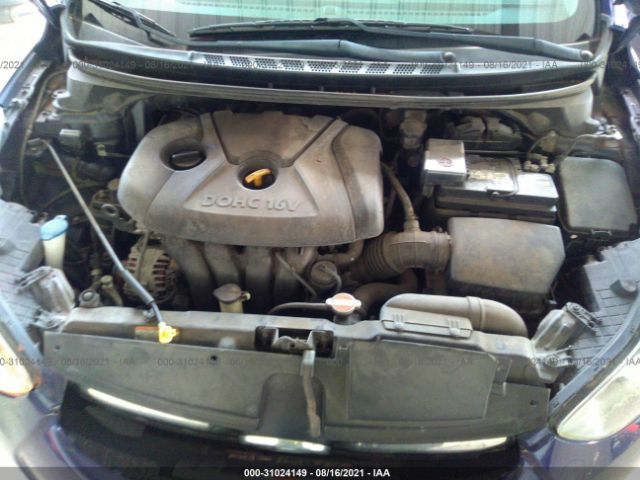 Photo 9 VIN: 5NPDH4AE6CH110831 - HYUNDAI ELANTRA 