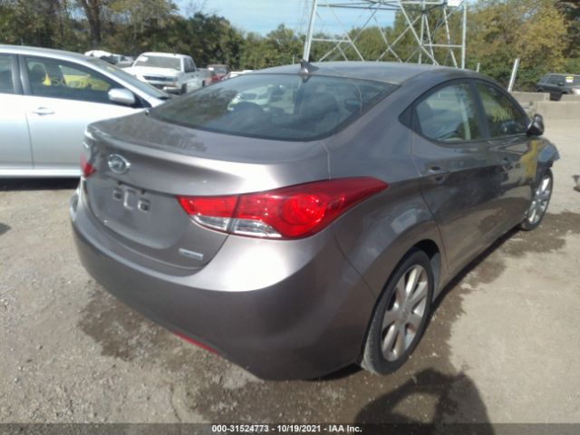 Photo 3 VIN: 5NPDH4AE6CH111896 - HYUNDAI ELANTRA 