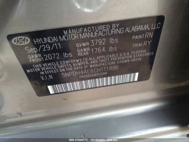 Photo 8 VIN: 5NPDH4AE6CH111896 - HYUNDAI ELANTRA 