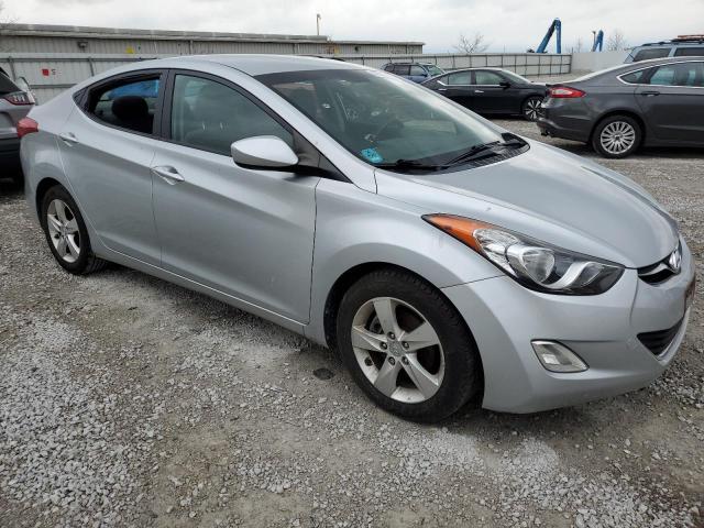 Photo 3 VIN: 5NPDH4AE6CH123241 - HYUNDAI ELANTRA 