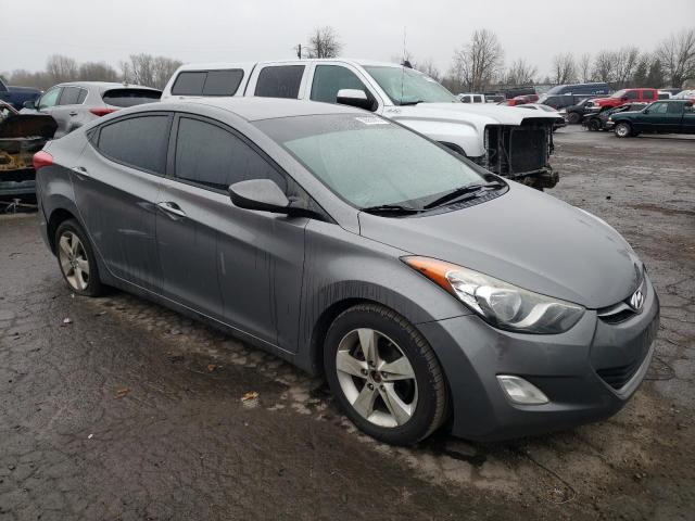 Photo 3 VIN: 5NPDH4AE6CH135812 - HYUNDAI ELANTRA GL 